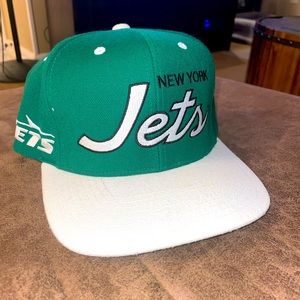 Gently Pre-worn NY Jets Snap-Back Hat